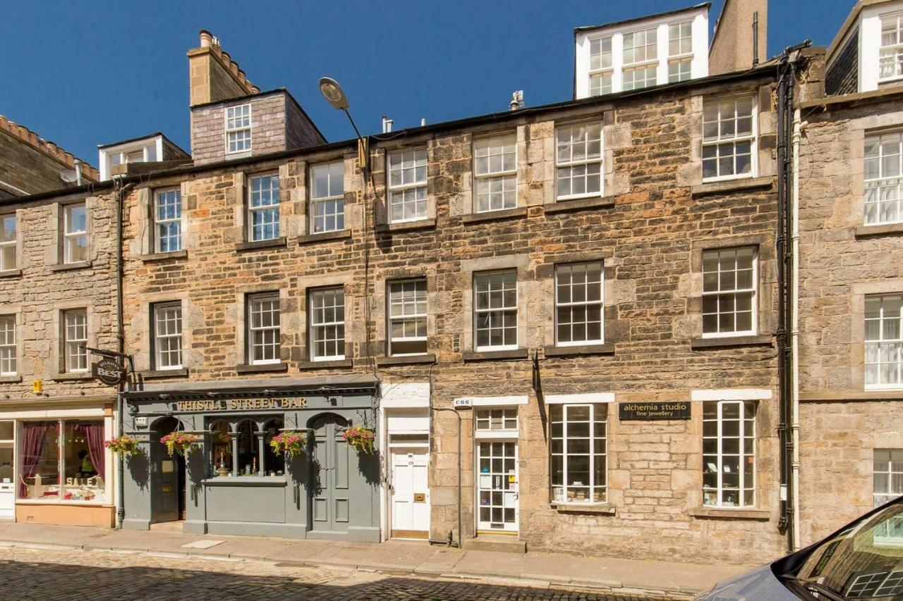 Altido Elegant Georgian 2-Bedrm Apt In Heart Of Old Town Apartment Edinburgh Bagian luar foto